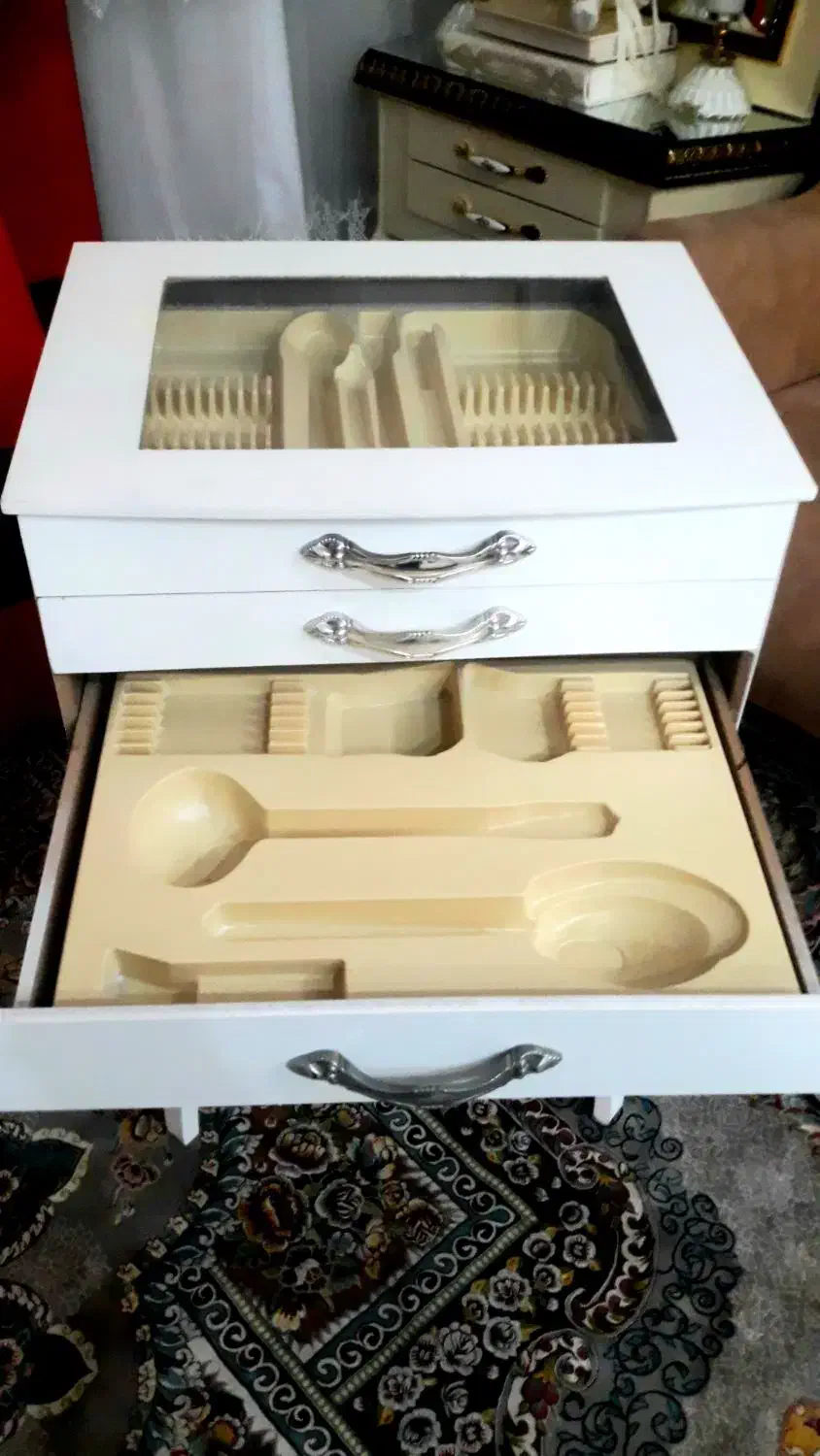 استند جاقاشقی|آب‌چکان و نظم‌دهنده ظروف|بیرجند, |دیوار