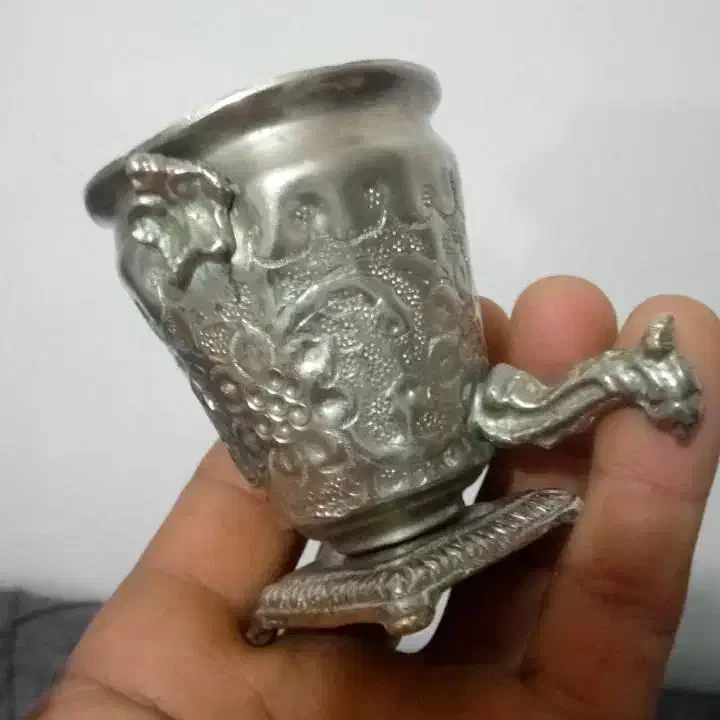 آنتیک|کلکسیون اشیاء عتیقه|رشت, نخودچر|دیوار