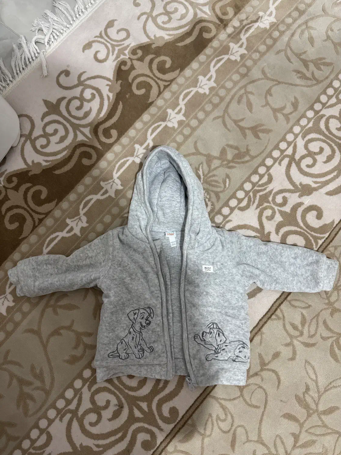 سرهمی و سوشرت خارجی|کفش و لباس بچه|ارومیه, |دیوار