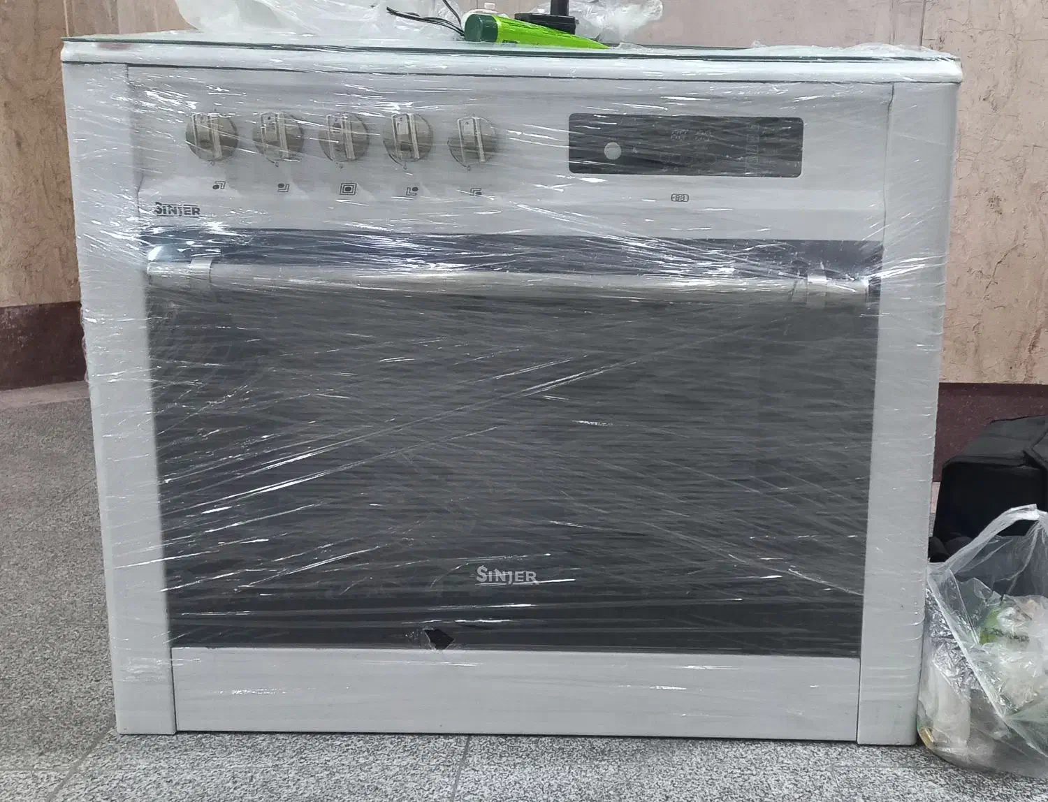 اجاق گاز سینجر در حد نو ترموکوپل دار|اجاق گاز و لوازم برقی پخت‌وپز|تهران, اتابک|دیوار