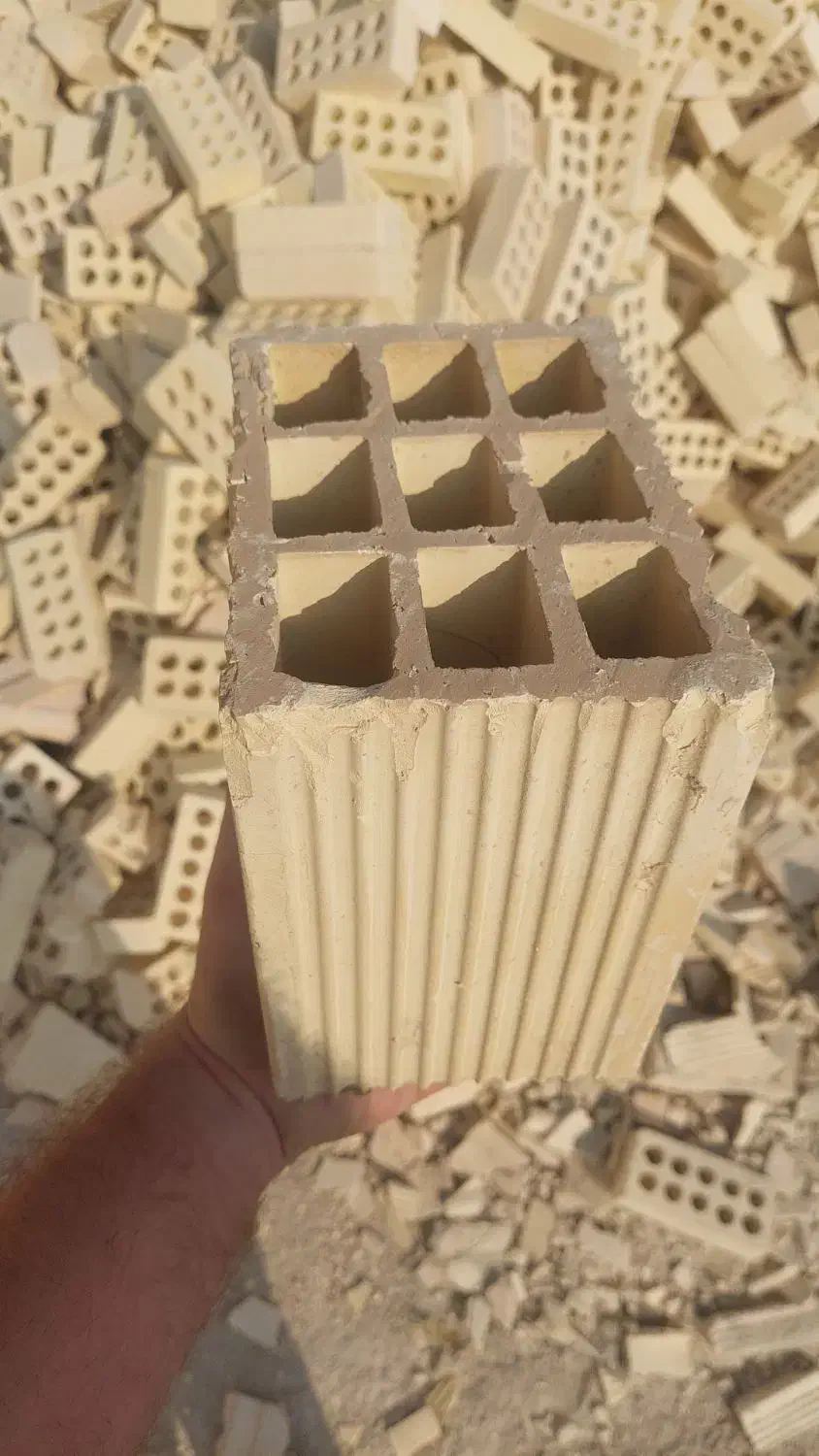 پایه فنس سیمان گچ ماسه اجر سفال موزاییک بلوک|مصالح و تجهیزات ساختمان|بروجرد, |دیوار