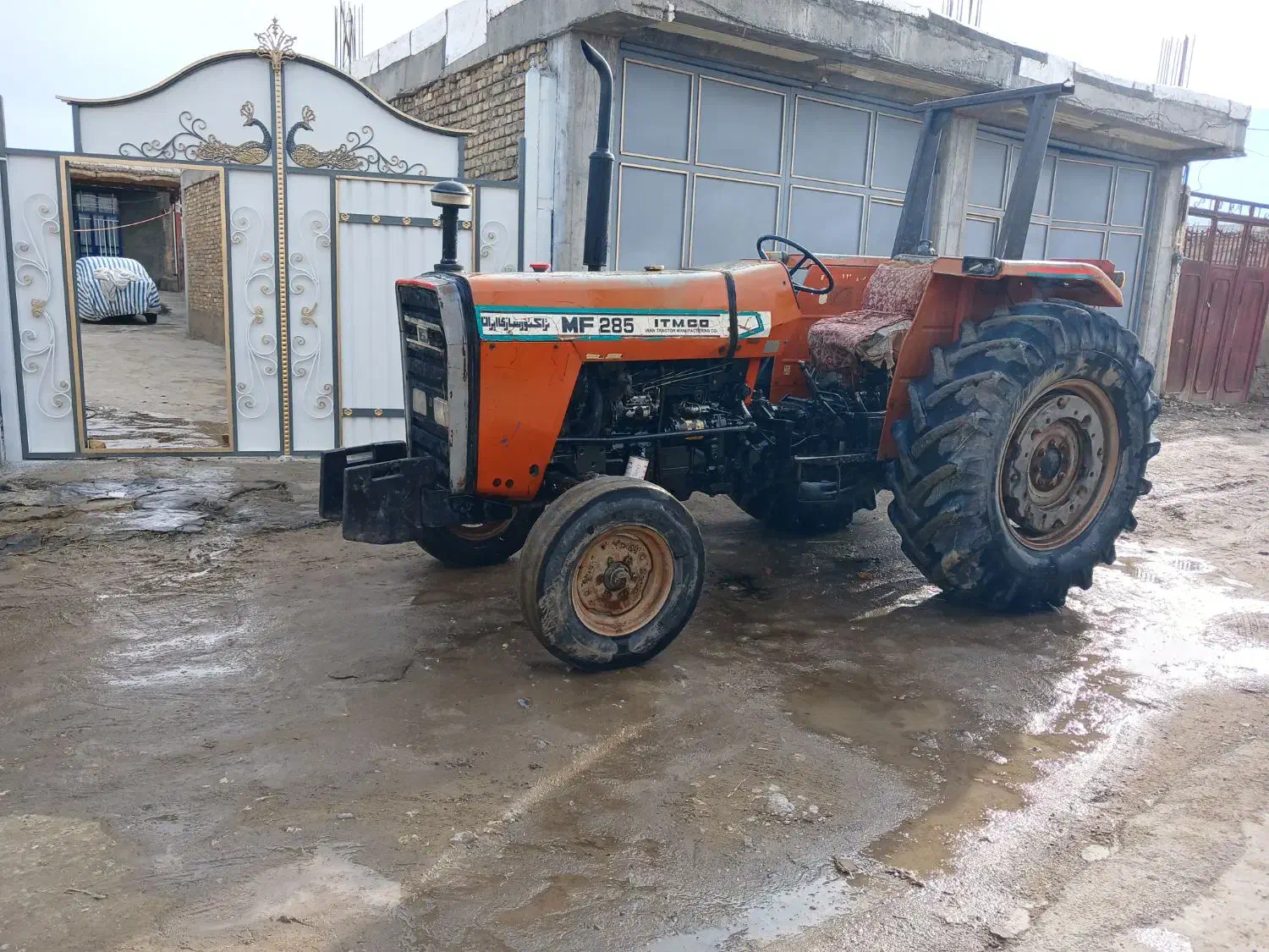 تراکتور مدل ۸۲|خودرو سنگین|نهاوند, |دیوار