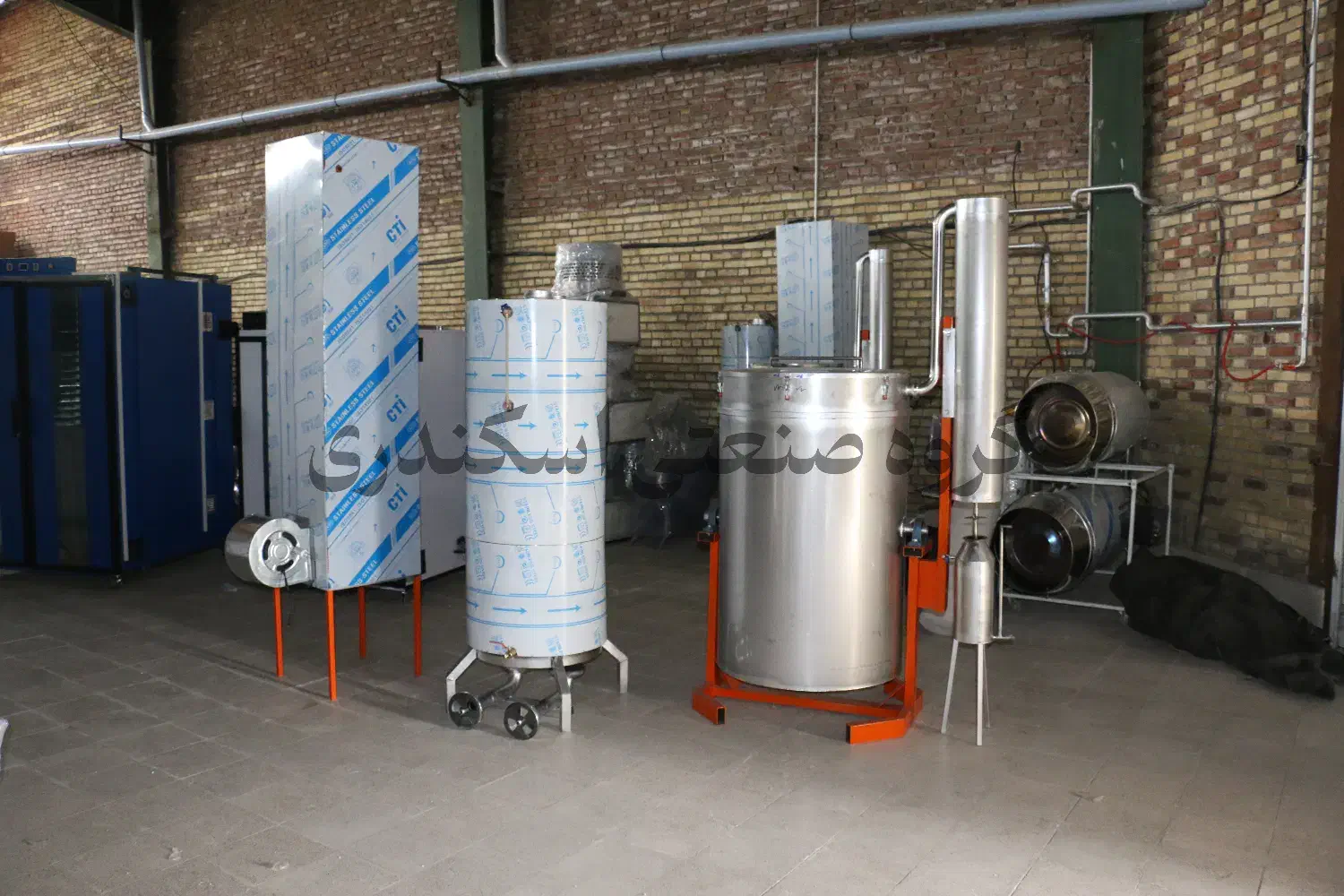 مخزن گلابگیر عرقگیر دیگ تقطیر گلاب عرق گیر 600|ماشین‌آلات صنعتی|قزوین, |دیوار