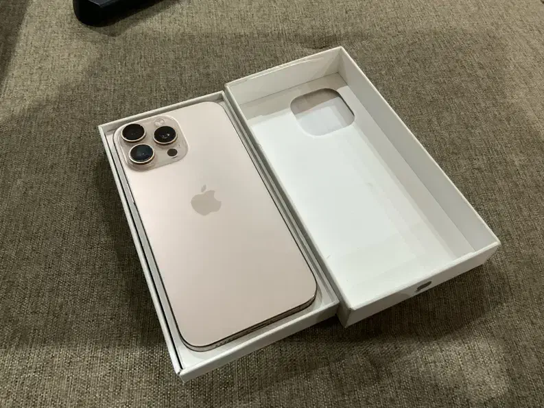 Iphone 16 pro max|موبایل|تهران, سازمان برنامه جنوبی|دیوار