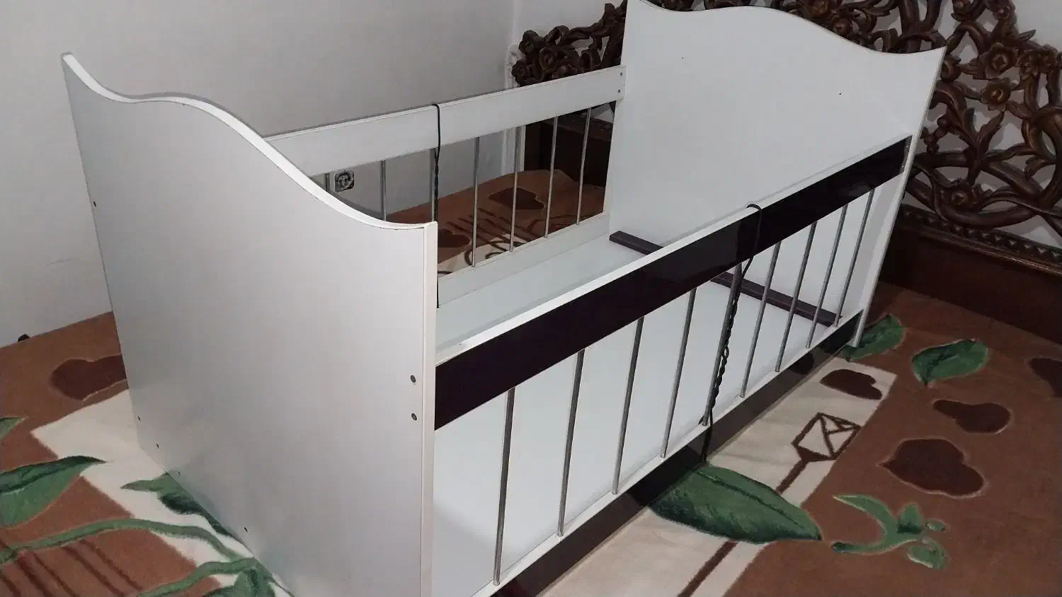 تخت خواب و تشک کودک|تخت و سرویس خواب|قم, انصار‌الحسین|دیوار