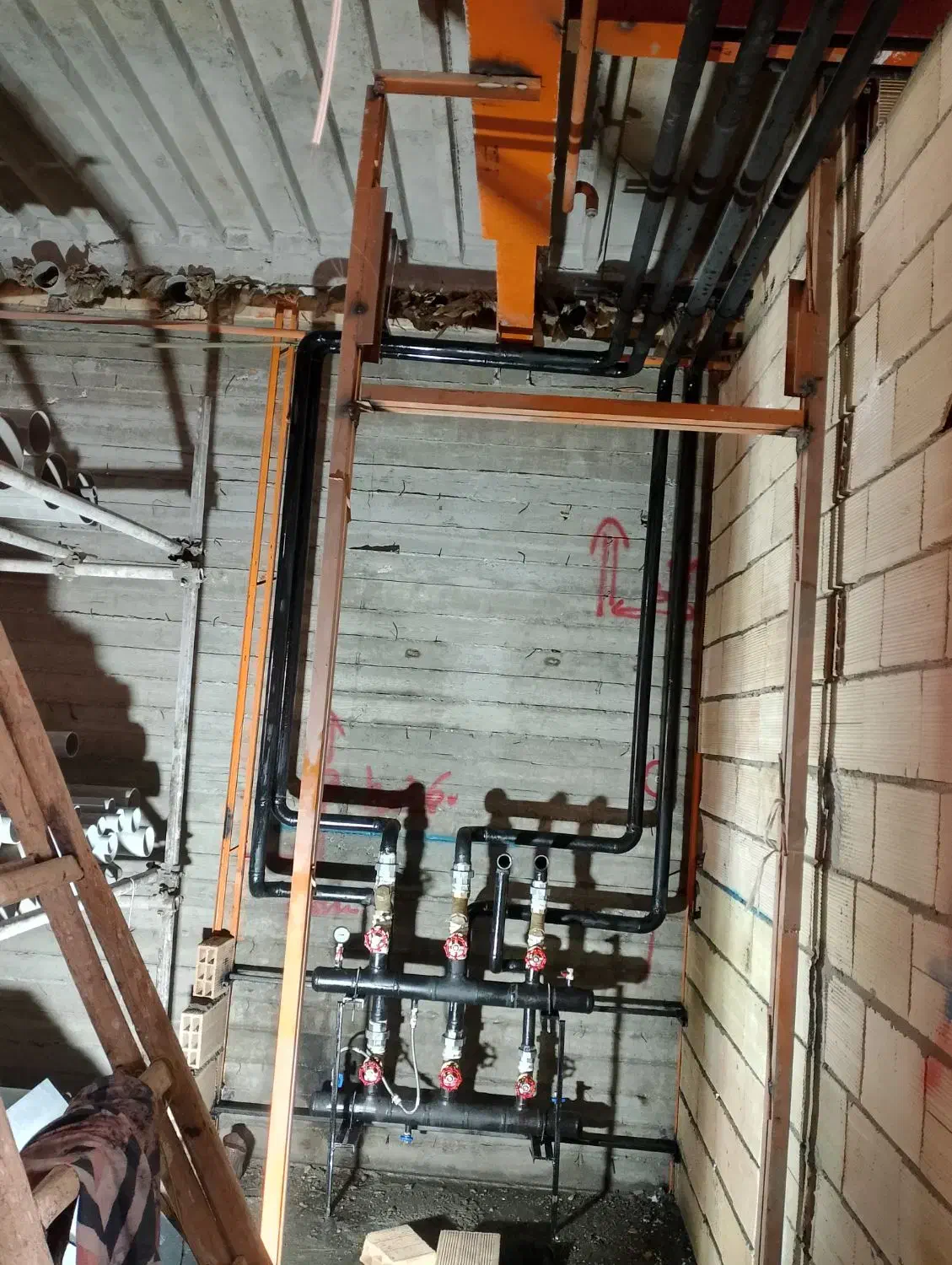 لوله کشی آتش نشانی وگاز|استخدام صنعتی، فنی، مهندسی|مشهد, احمدآباد|دیوار