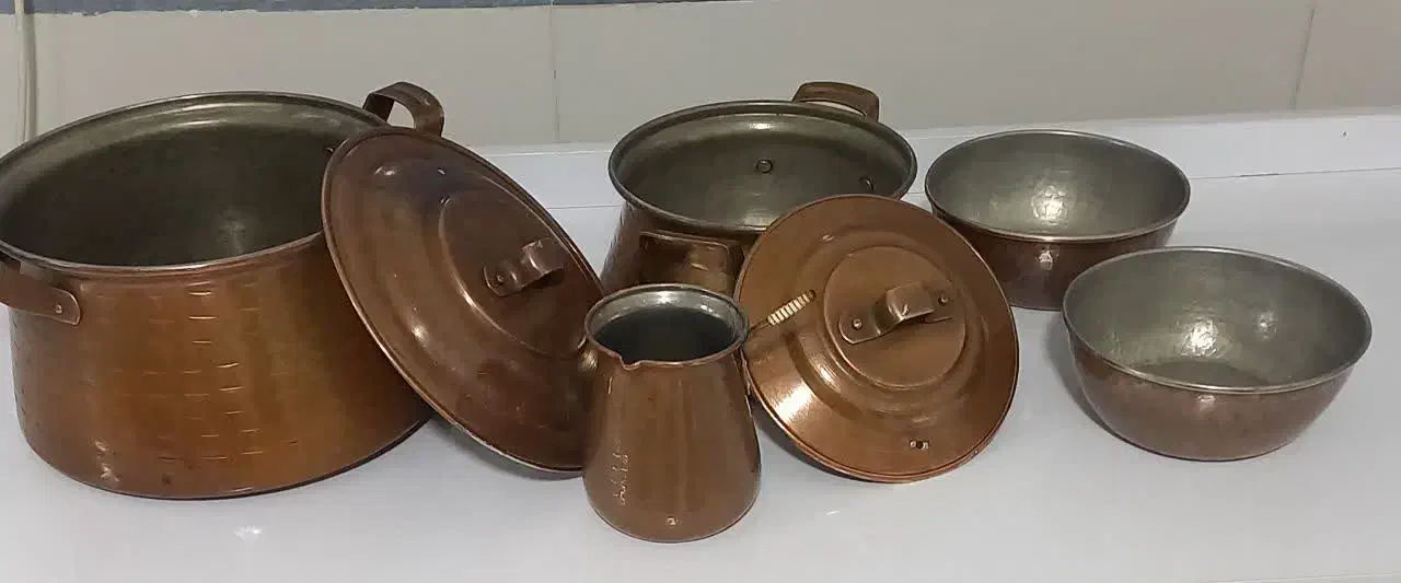 ظروف مسی زنجان|کلکسیون اشیاء عتیقه|اردبیل, |دیوار