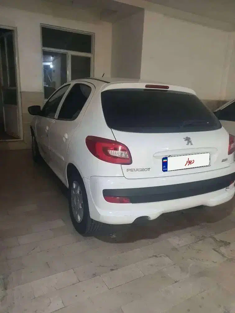 ۲۰۷ مدل ۹۹|خودرو سواری و وانت|قم, بکایی|دیوار