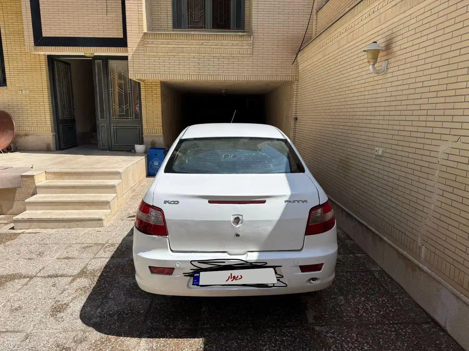 رانا Lx مدل ۹۴خانگی بی نظیر|خودرو سواری و وانت|شیراز, شهرک آرین|دیوار