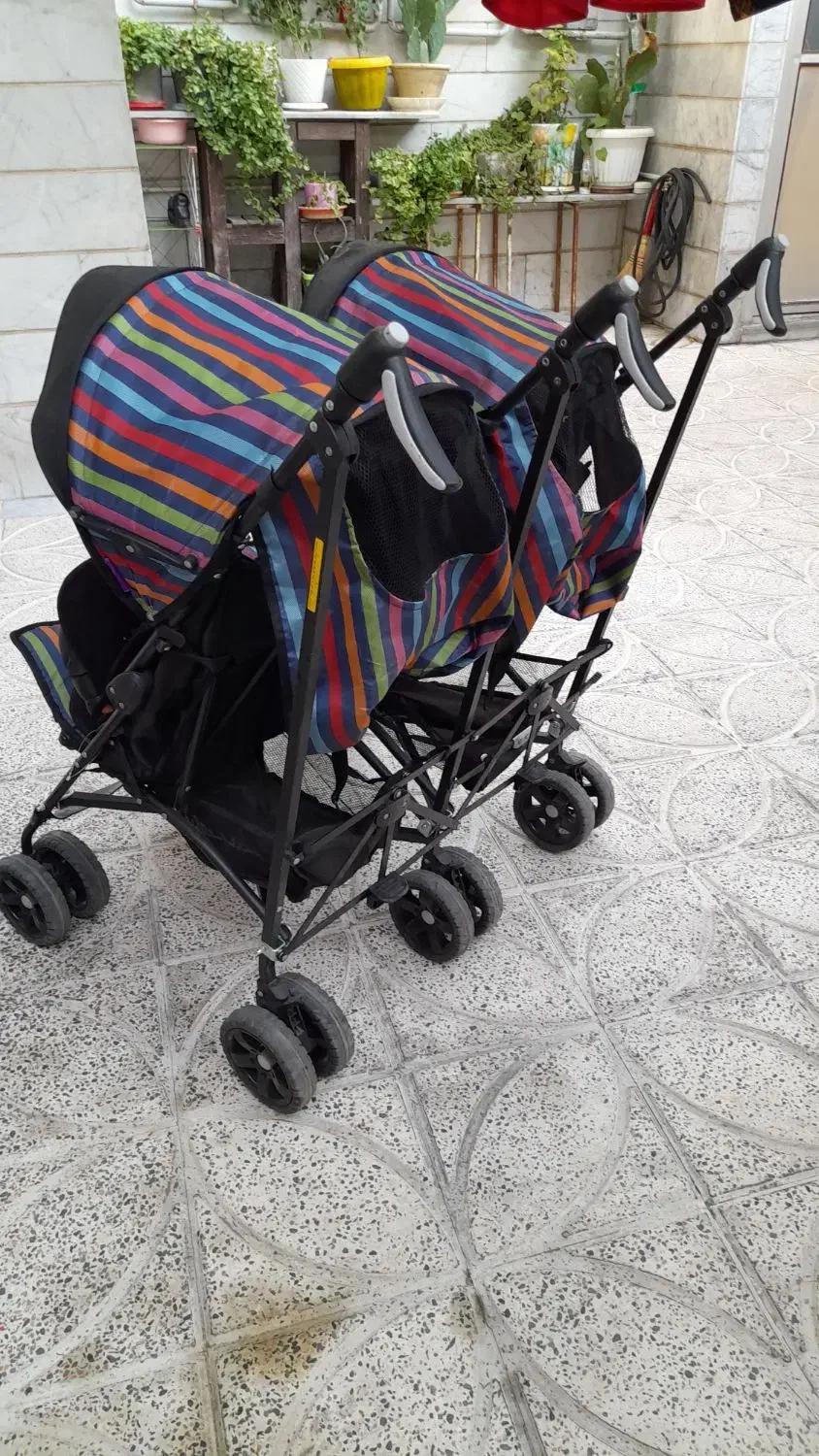 کالسکه دوقلوی کاملا سالم ونو|کالسکه و لوازم جانبی|قدس, شهرقدس|دیوار