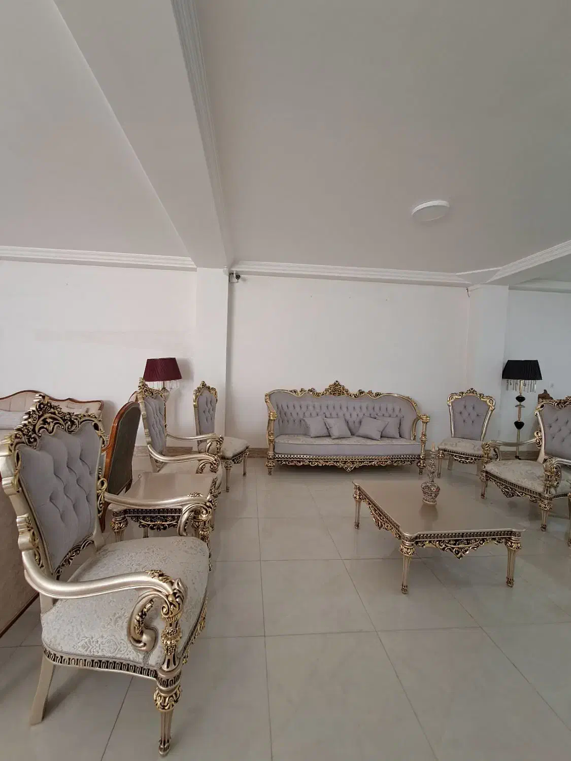 مبلمان کلاسیک خاطره|مبلمان خانگی و میز عسلی|شاهین دژ, |دیوار