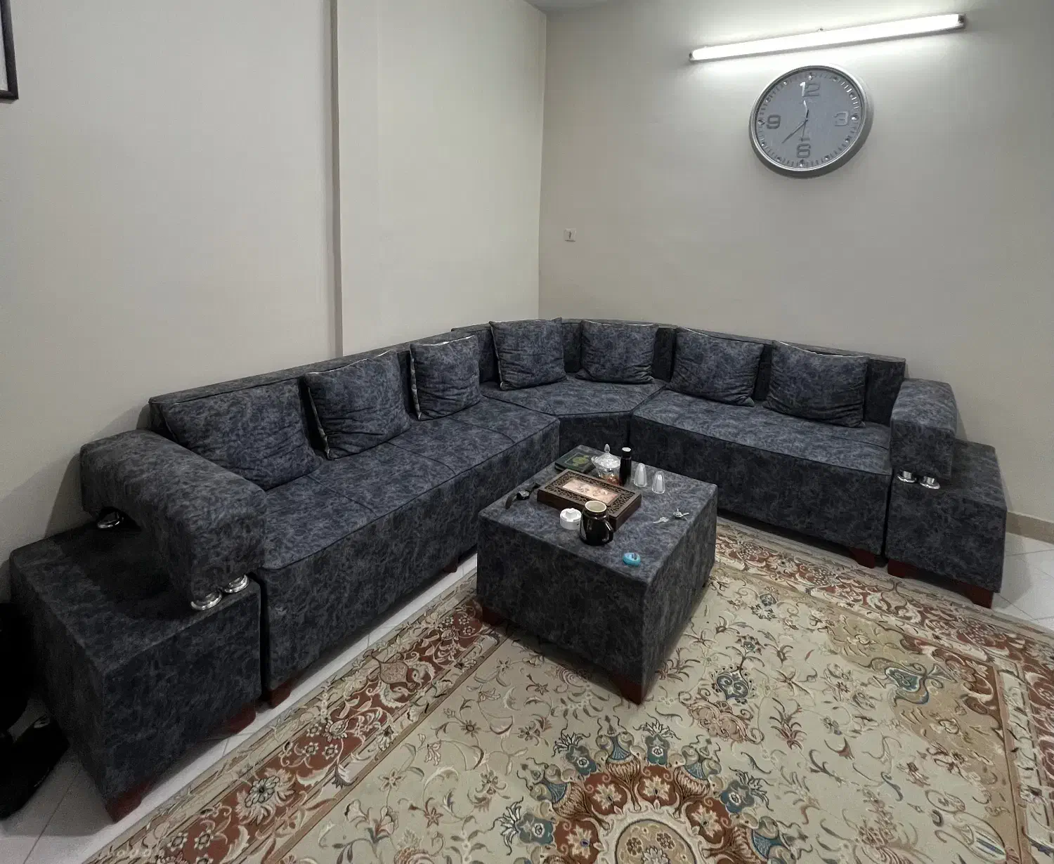 مبل راحتی ۸ نفره|مبلمان خانگی و میز عسلی|تهران, مشیریه|دیوار