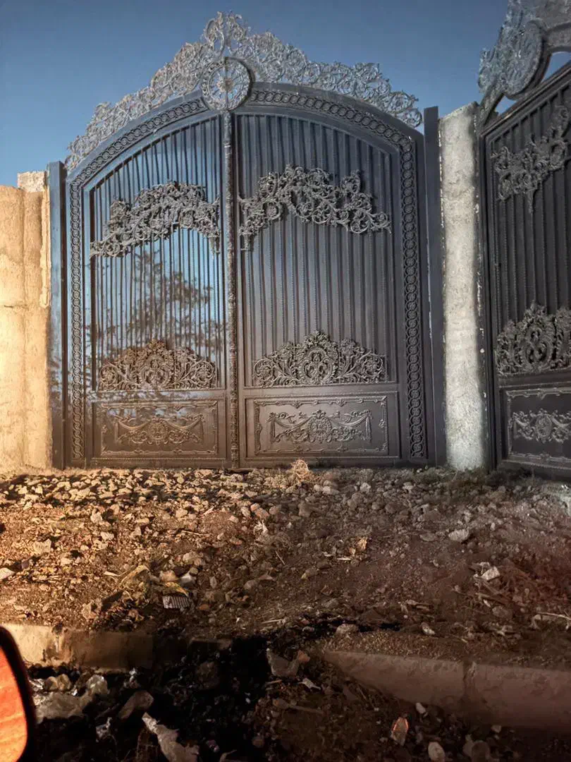 درب آهنی مدرن و باغی|مصالح و تجهیزات ساختمان|تهران, خلازیر|دیوار