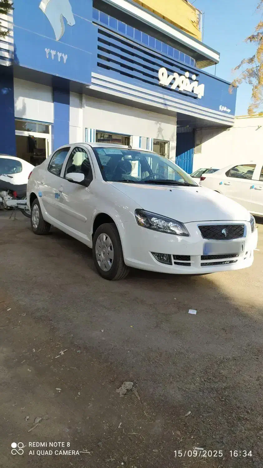 رانا پلاس 1404|خودرو سواری و وانت|بروجرد, |دیوار