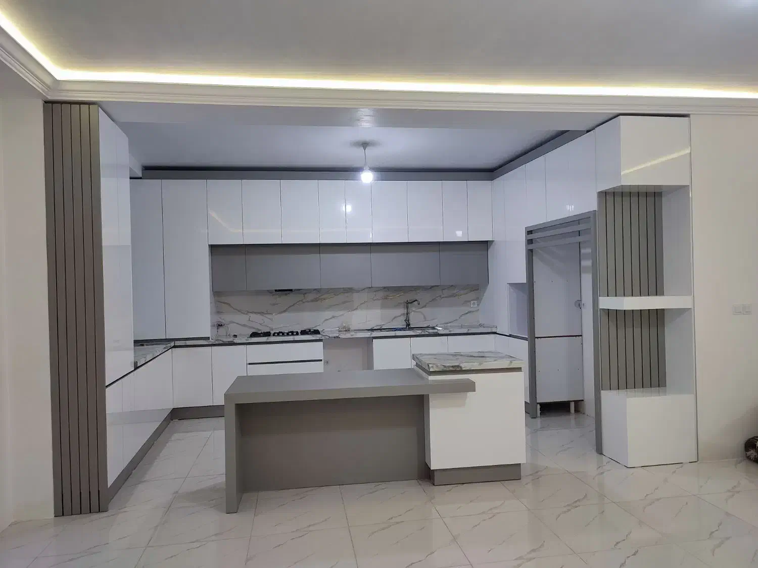 اجرای کابینت آشپز خانه کمد دیواری|خدمات پیشه و مهارت|خوی, |دیوار