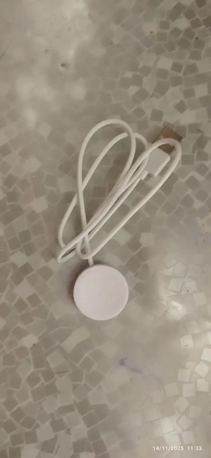 شارژر ساعت هوشمند کی دبلیو۲ مکس استفاده نشده|ساعت|آبدانان, |دیوار