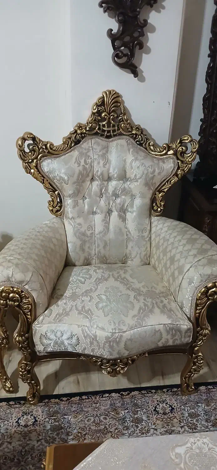 مبل سلطنتی|مبلمان خانگی و میز عسلی|تهران, سبلان (لشگر)|دیوار