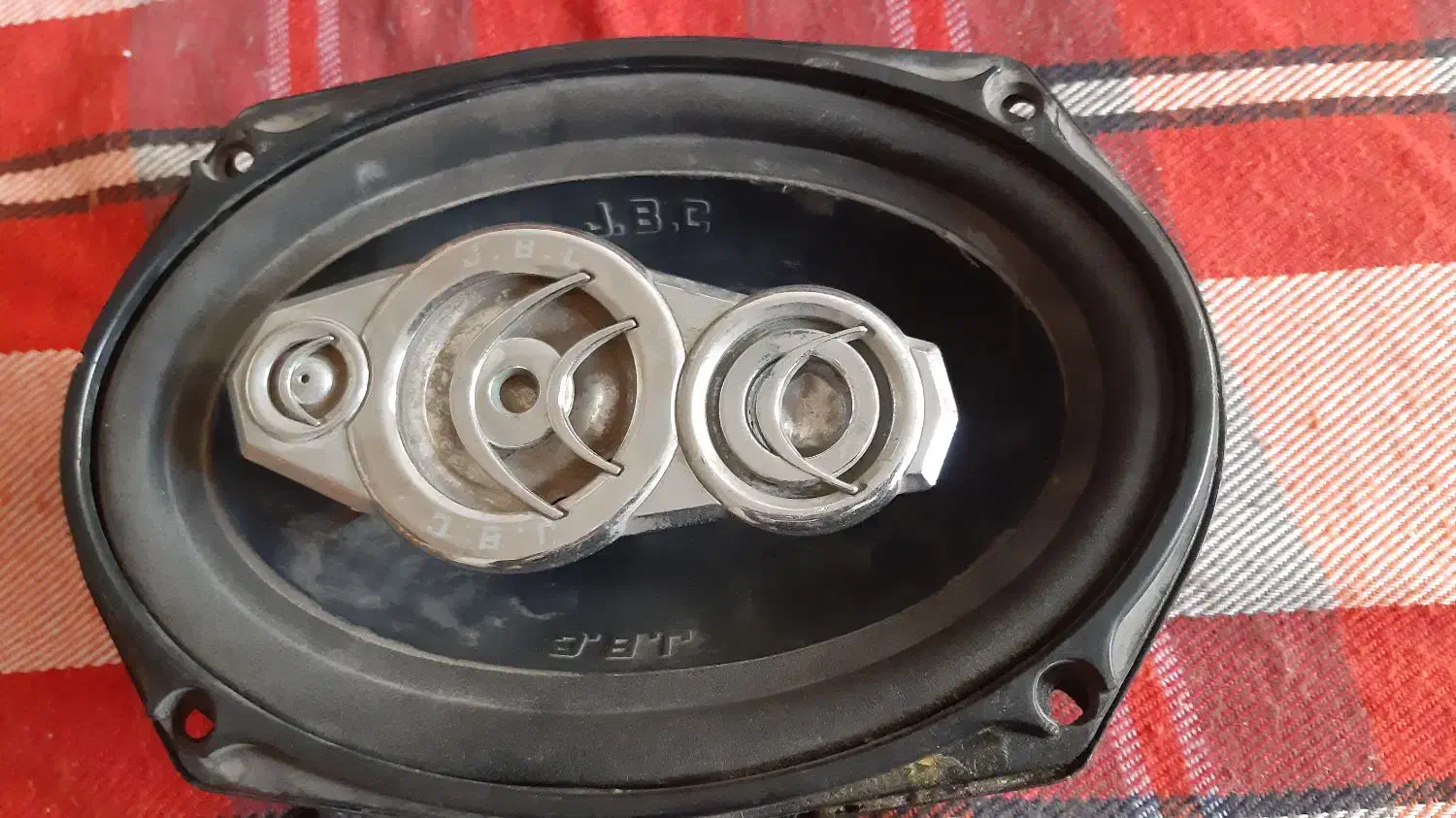 یک جفت باند سالم مرتب|صوتی و تصویری|تربت‌حیدریه, حسنی بالا|دیوار