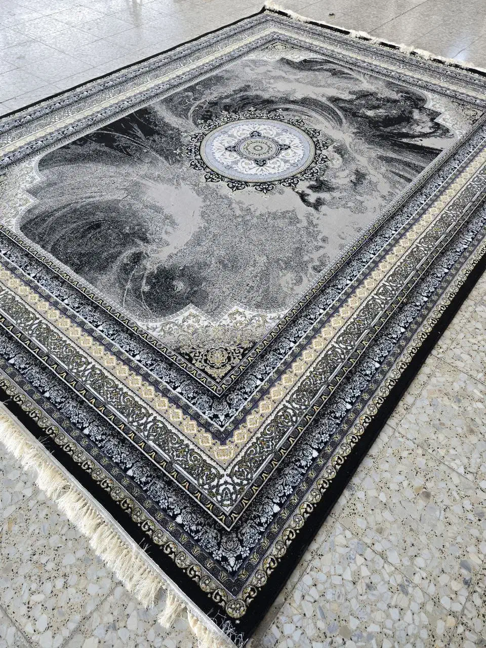 فرش‌های ۵۰۰ شانه تا ۱۵۰۰ شانه، با بهترین قیمت ٪|فرش|شوشتر, |دیوار