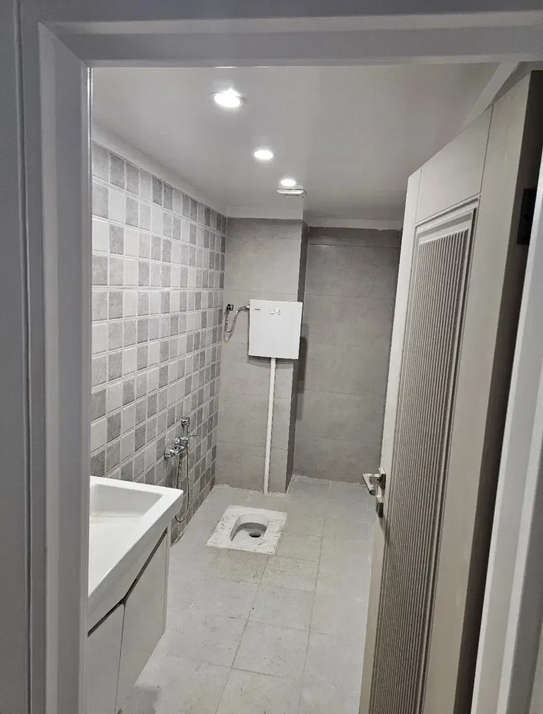 دارآباد 75متر /2خواب /مشابه نوساز