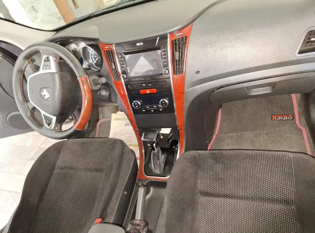 دنا پلاس اتومات 1400|خودرو سواری و وانت|زنجان, |دیوار