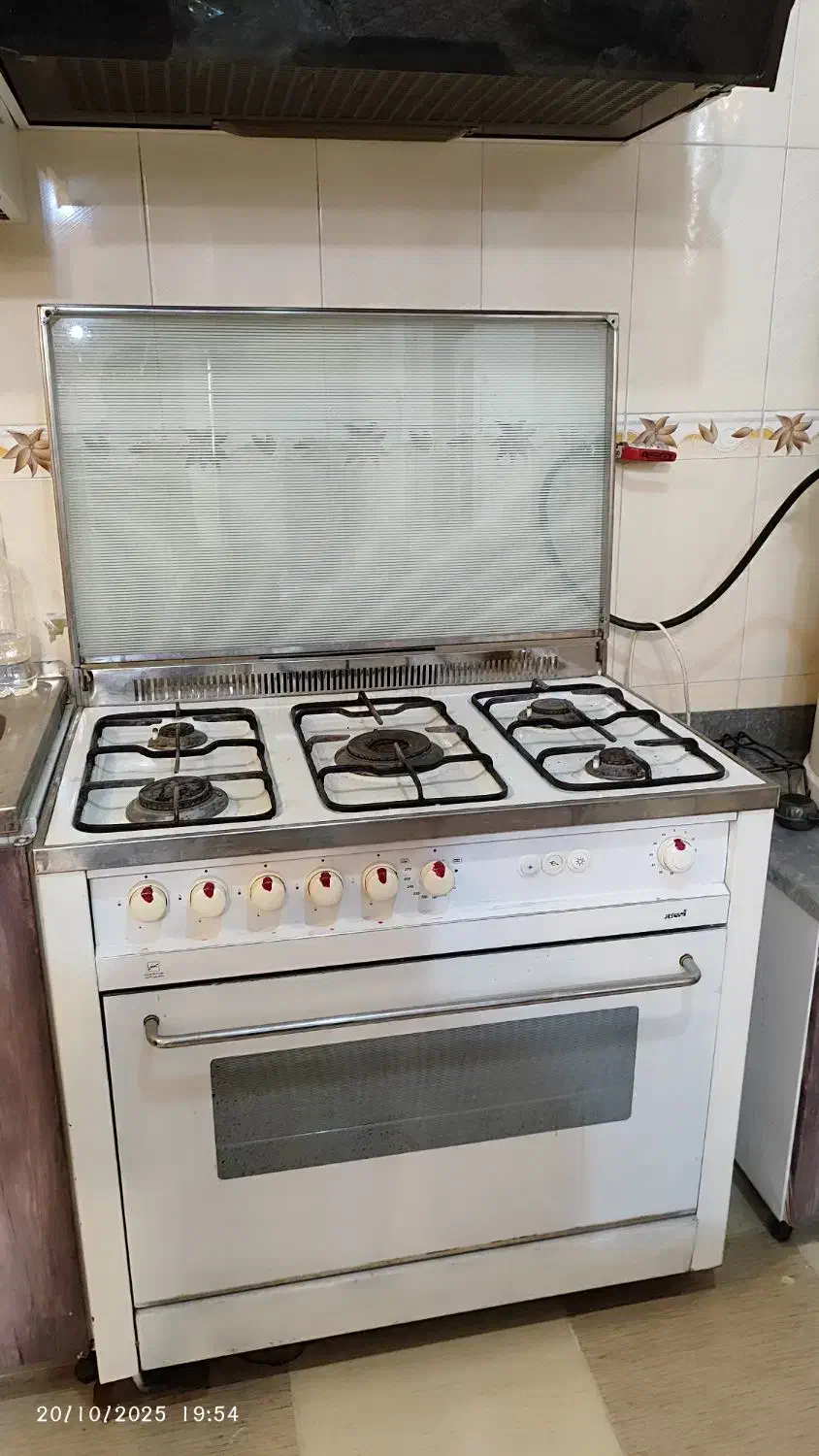 اجاق گاز فردار|اجاق گاز و لوازم برقی پختوپز|شهرکرد, |دیوار