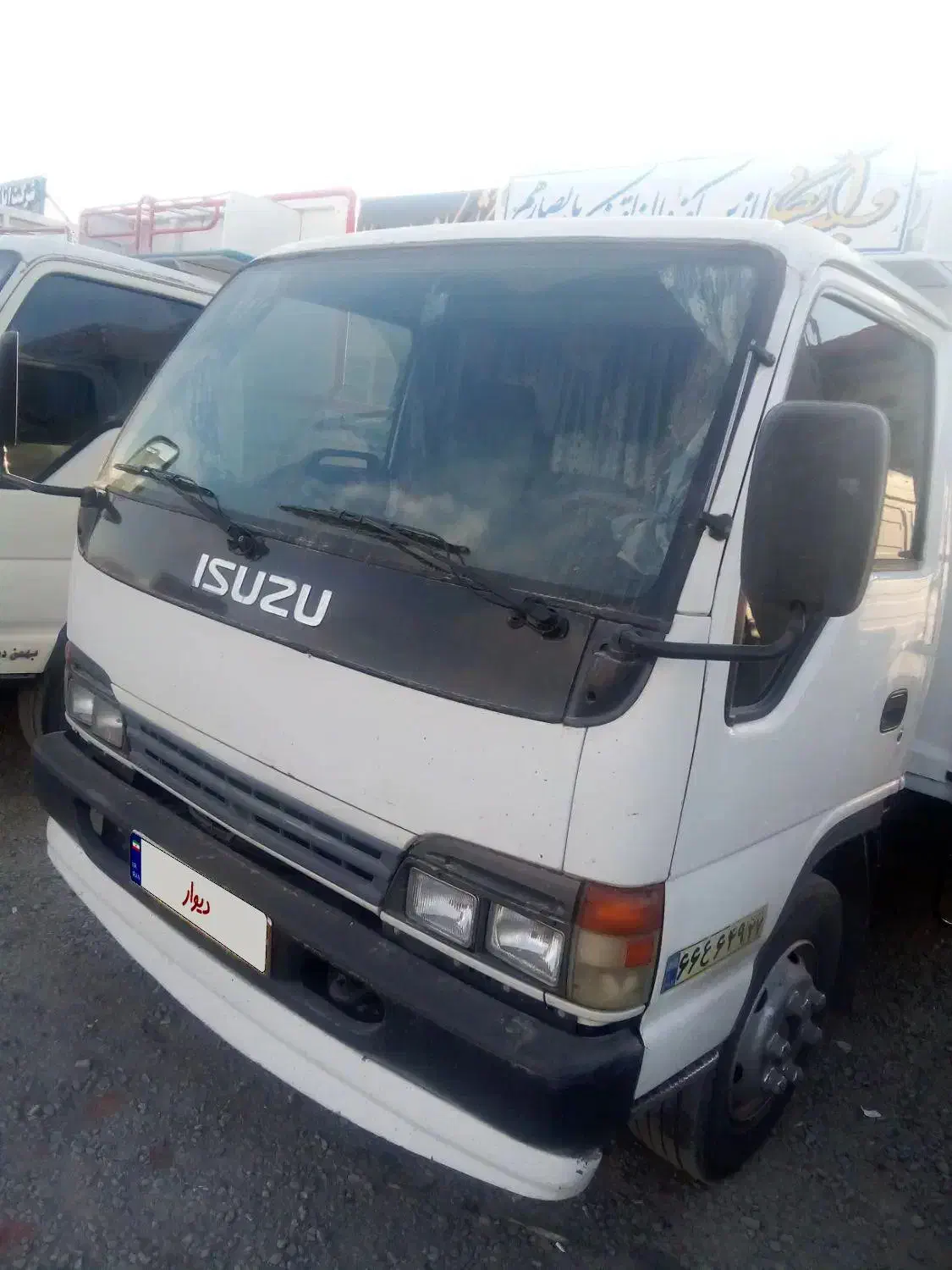 ایسوزو چهارچراغ مدل 85 بدون رنگ|خودرو سنگین|بوکان, |دیوار