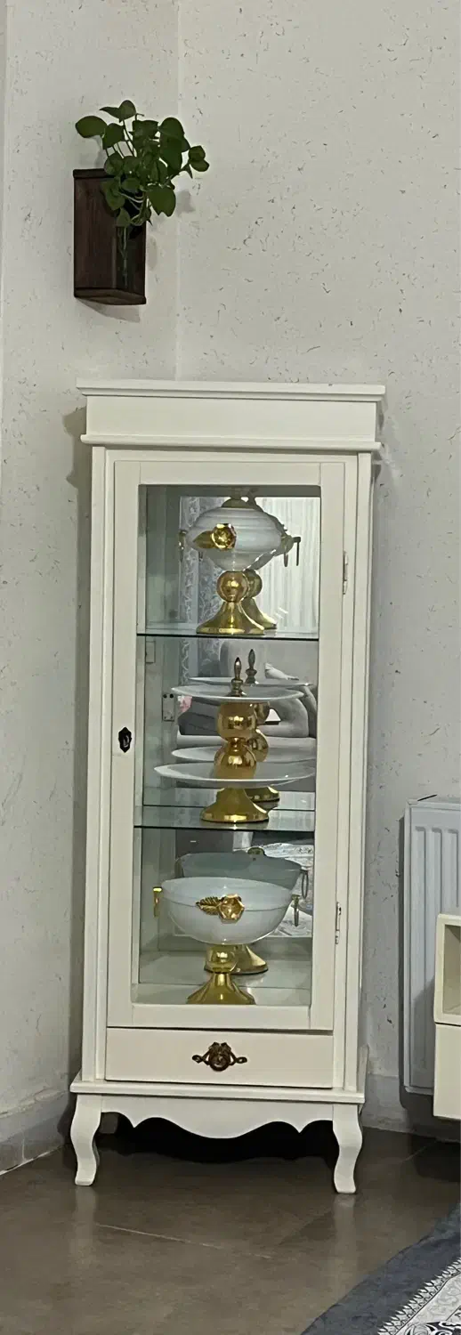 بوفه سفید سالم قد کوتاه|بوفه، ویترین، کنسول|محمدیه-قزوین, |دیوار