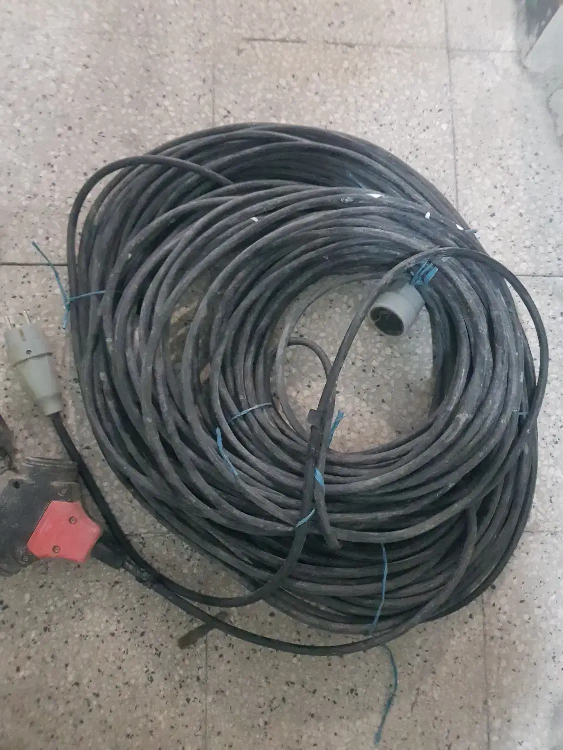 کابل سیم مسی فوری فروش|مصالح و تجهیزات ساختمان|پردیس, فاز ۲|دیوار