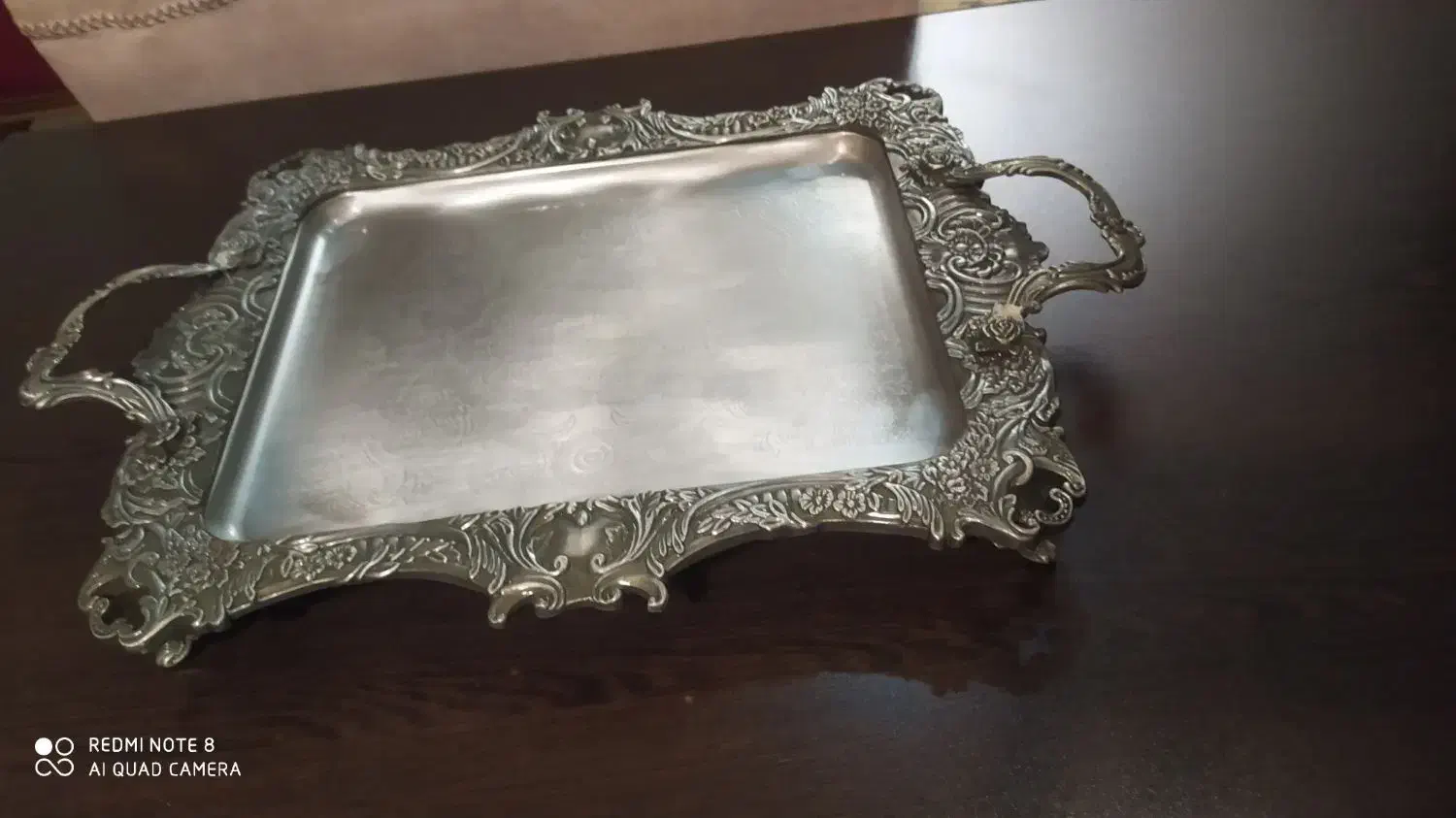 سینی پیوتر قدیمی سنگین وزن|صنایع دستی و سایر لوازم تزئینی|تهران, هوانیروز|دیوار