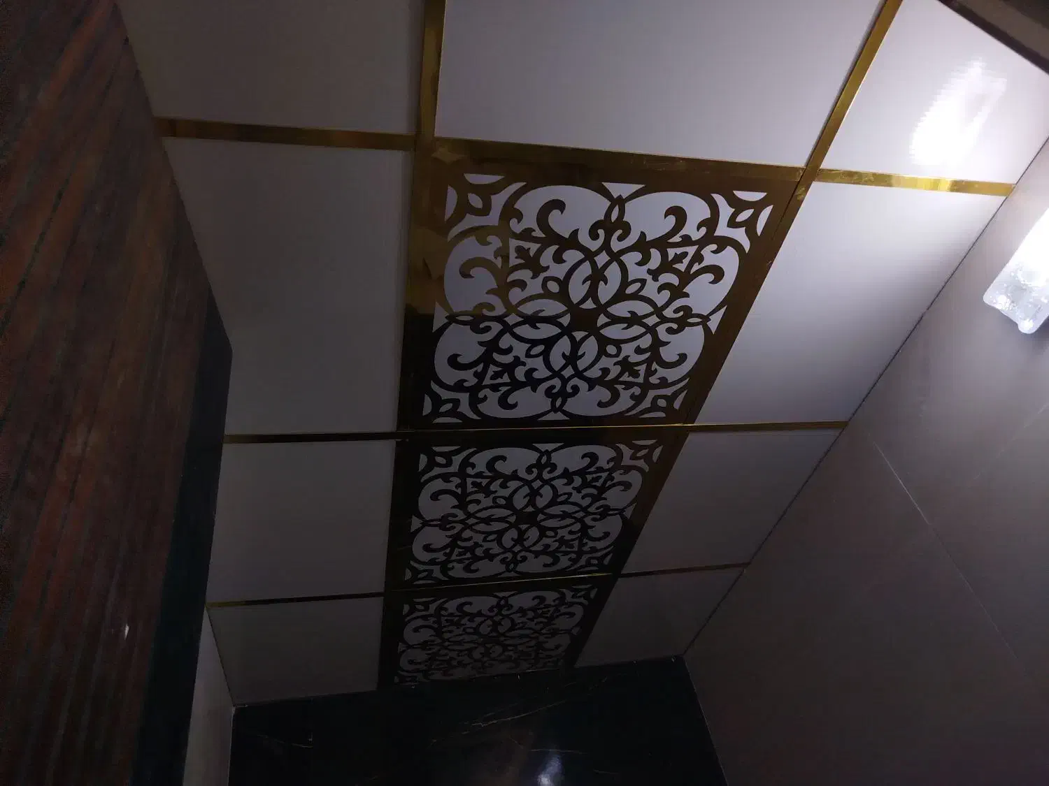 فروش و اجرای سقف کاذب 60×60گچی و پی وی سی|خدمات پیشه و مهارت|مشهد, رده|دیوار