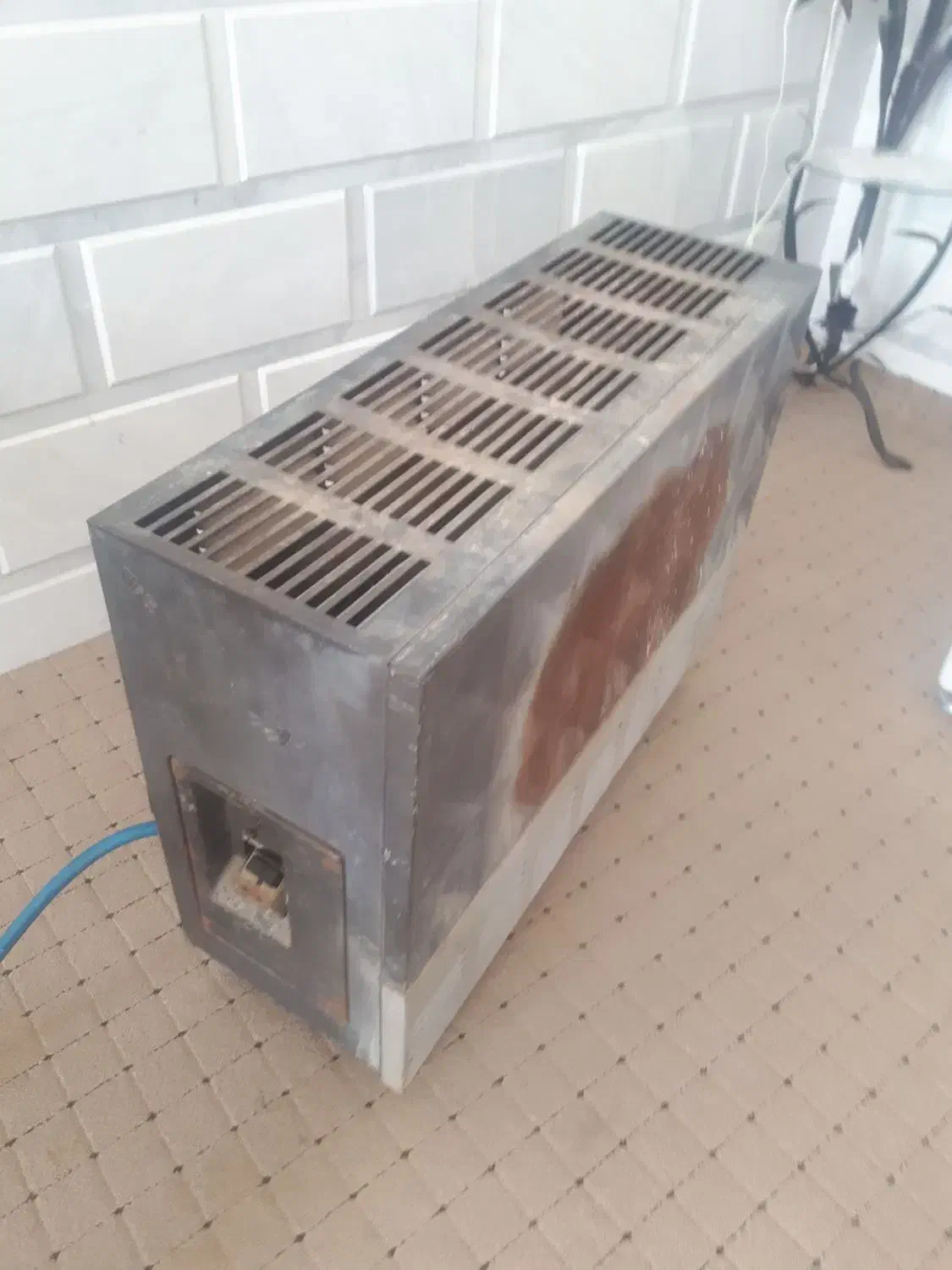 بخاری گازی۱۲۰۰۰ دود کش دار مارک ارج|بخاری، هیتر، شومینه|نجفآباد, گلبهار|دیوار