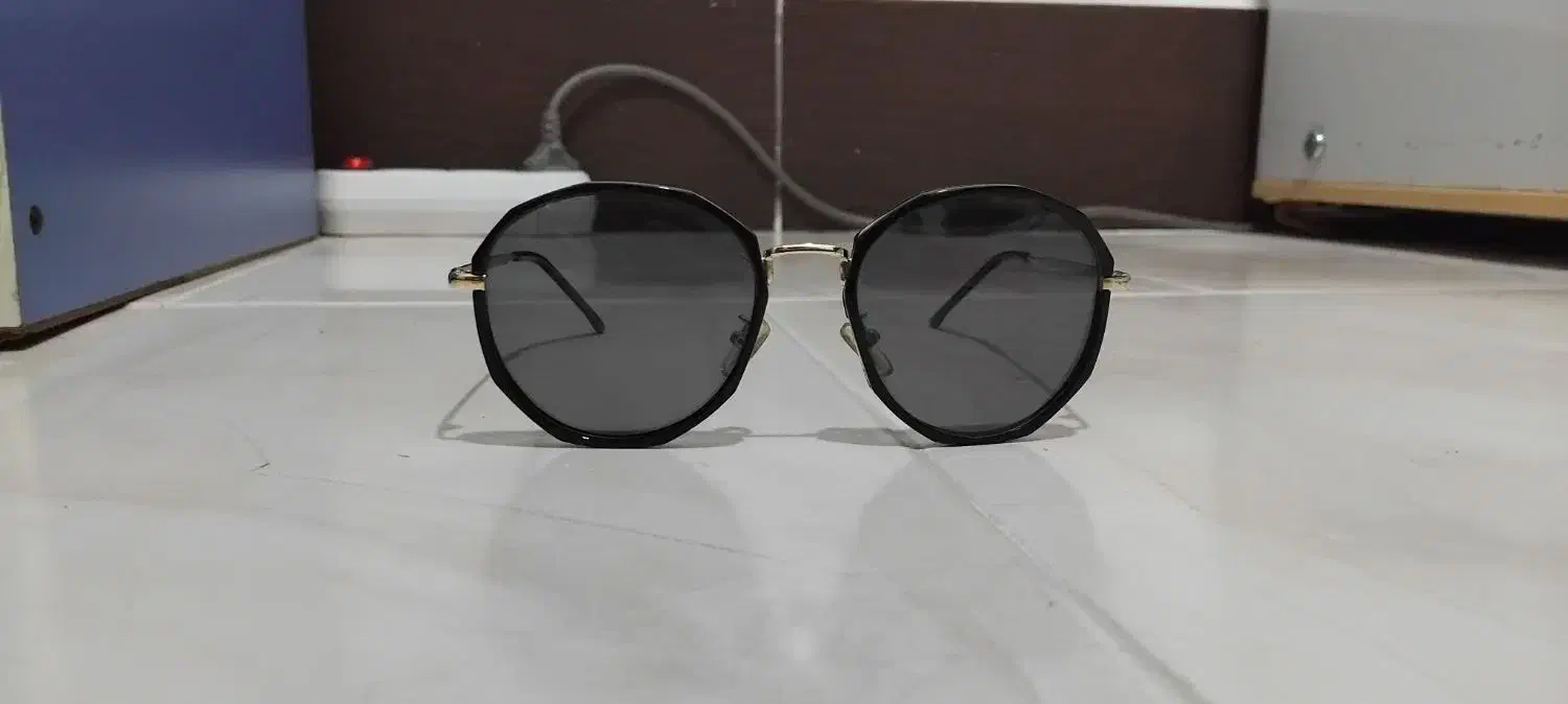 عینک آفتابی ۸۰۰ تخفیفم داره اگه مشتری باشی|زیورآلات و اکسسوری|گرگان, |دیوار