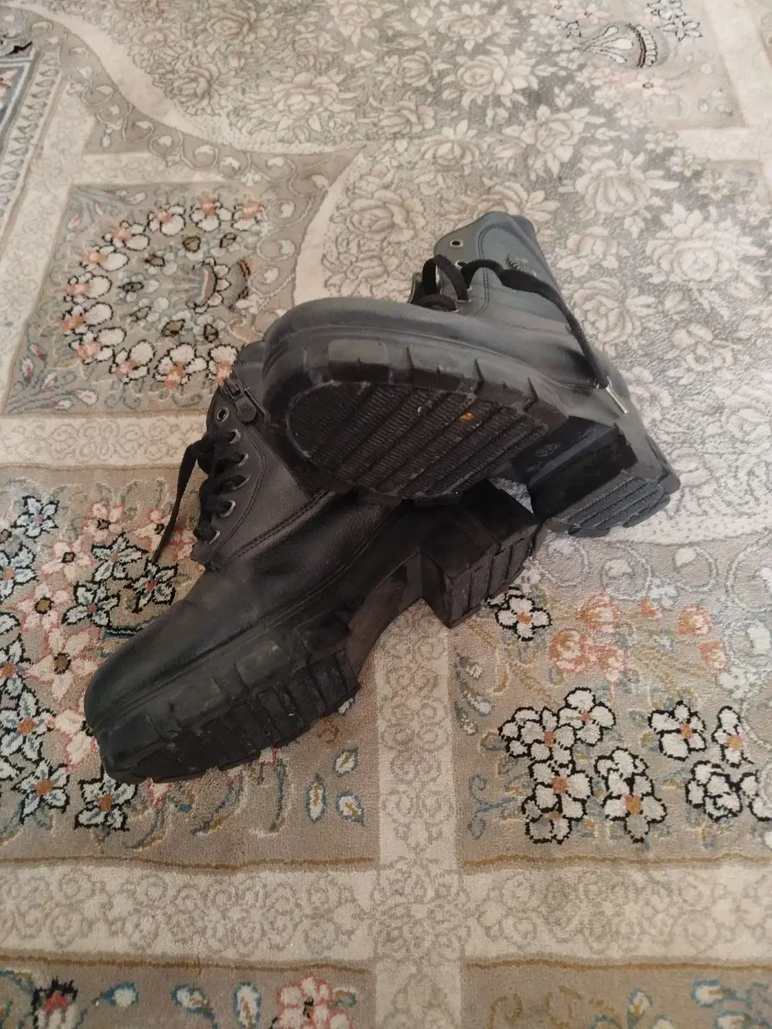 نیم بوت دخترانه|کیف، کفش، کمربند|نیشابور, گنبد سبز|دیوار