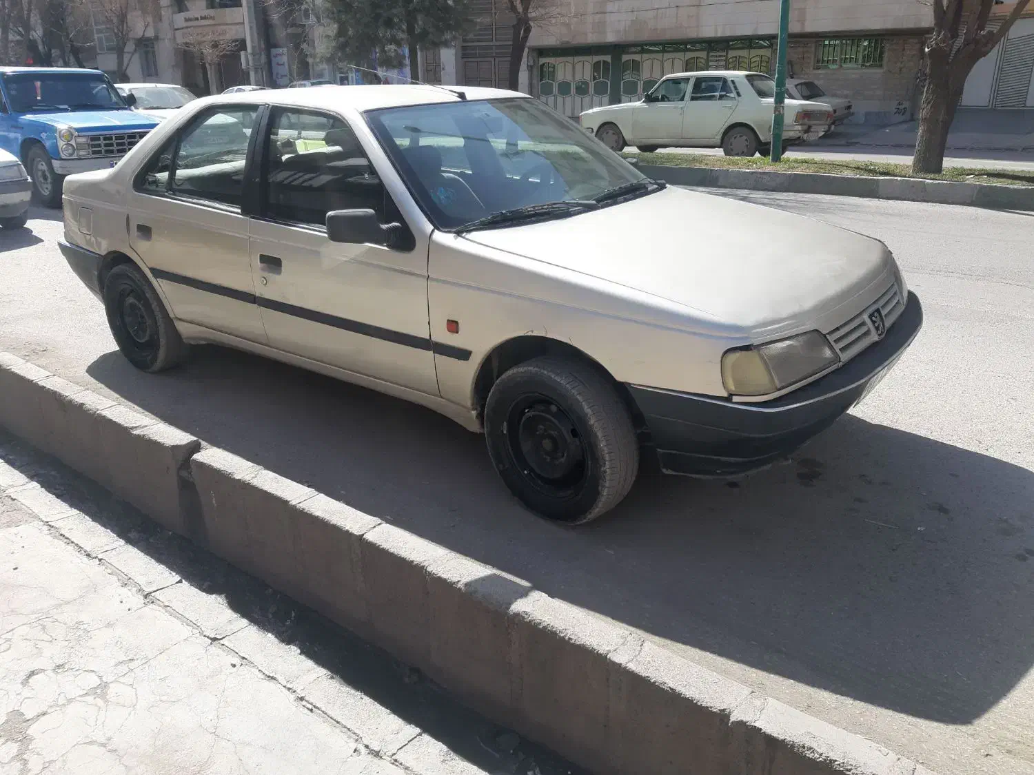 روا ۸۵ ۱۴۰تومن|خودرو سواری و وانت|کرمانشاه, |دیوار