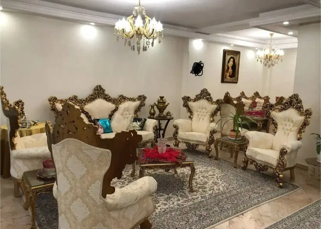 مبل سلطنتی با نهارخوری ۸نفره|مبلمان خانگی و میز عسلی|بروجرد, |دیوار