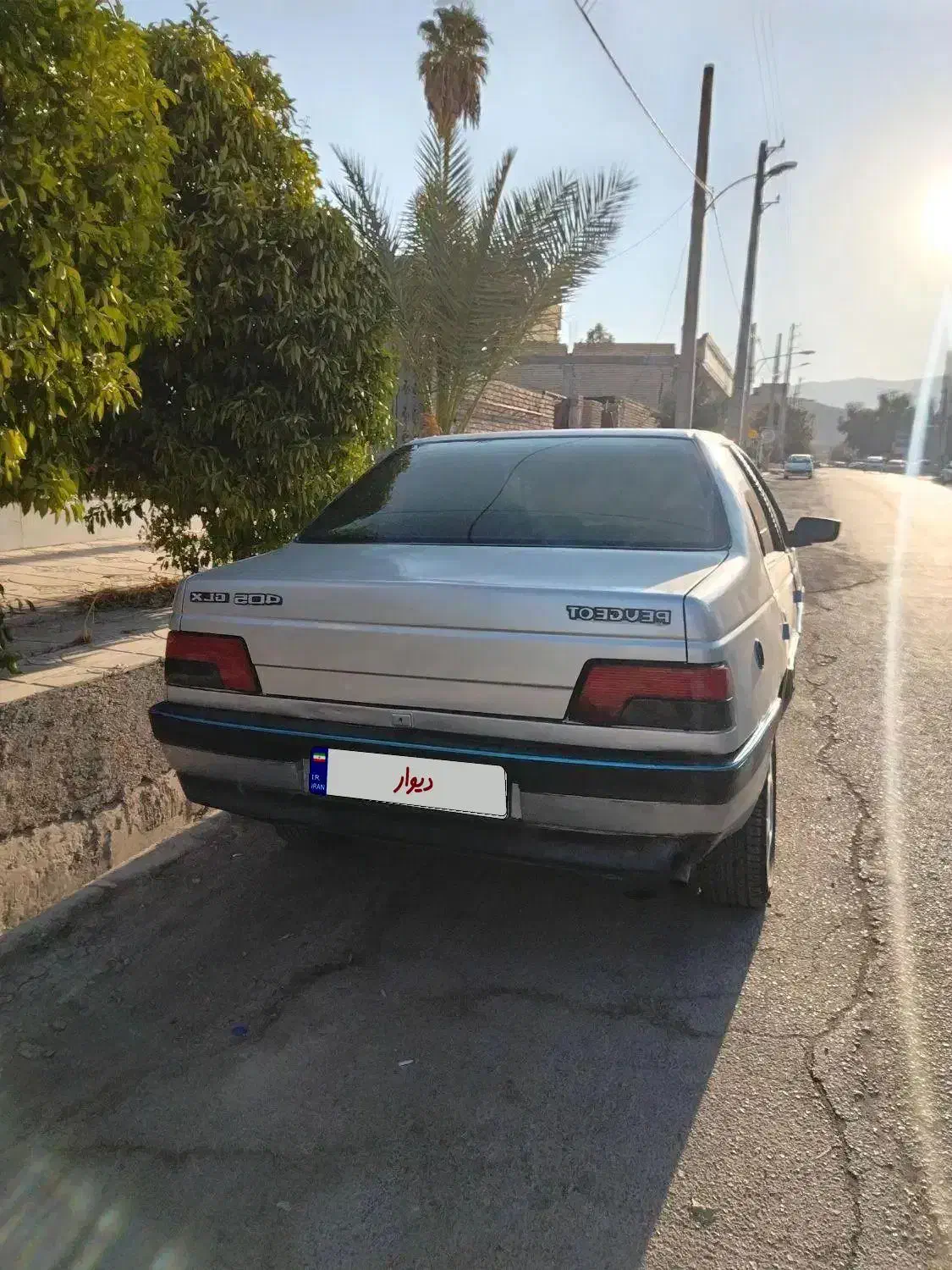 پژو 405 نقرایی|خودرو سواری و وانت|شیراز, عادل آباد|دیوار