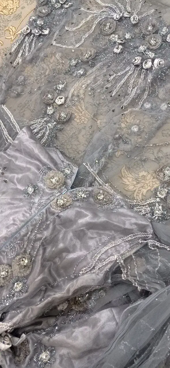 لباس کُردی سقزی تمام سنگ و ملیله|لباس|ایلام, |دیوار