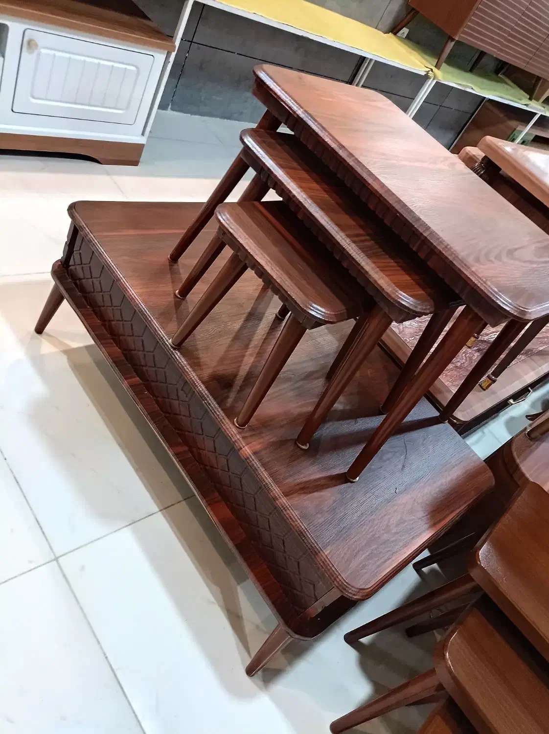 جلومبلی+عسلی+میز وسط مبلمان/ ویژه از دم قسطی کد۲۰۹|مبلمان خانگی و میز عسلی|همدان, |دیوار