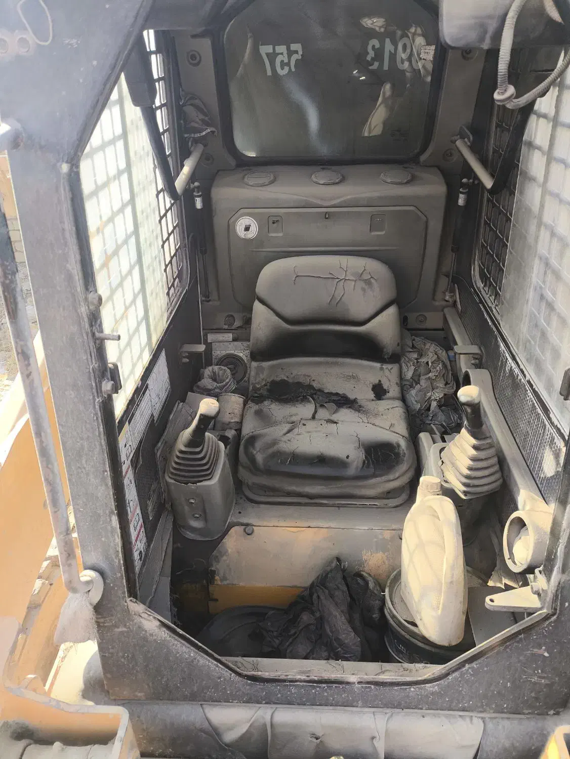 بابکت|خودرو سنگین|اصفهان, شهرک صنعتی امیرکبیر (شاپور جدید)|دیوار