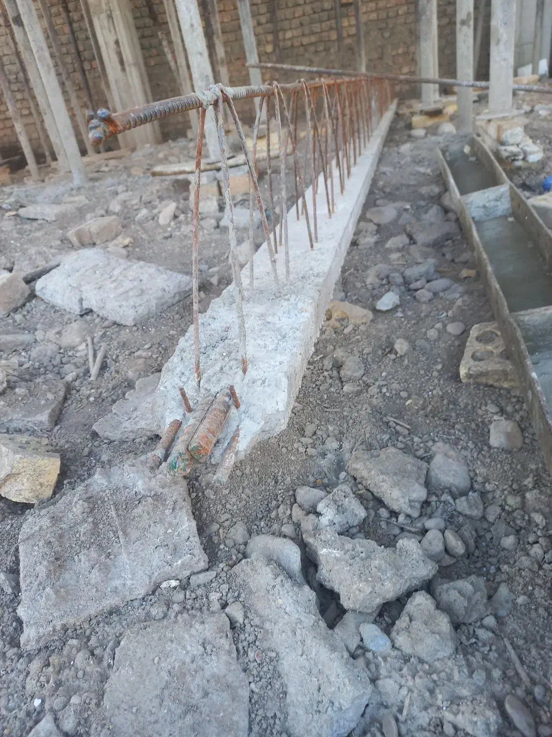 ۴ عدد تیرچه ۶مترو ۹۰|مصالح و تجهیزات ساختمان|گالیکش, |دیوار