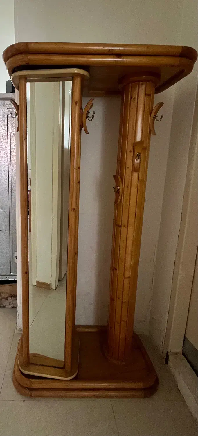 فروش جا آویز لباس به همراه باکس و آینه قدی|جاکفشی، کمد، دراور|کیش, |دیوار