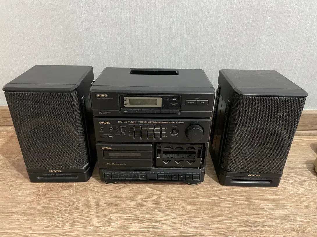 ضبط صوت قدیمی|سیستم صوتی خانگی|گنبد کاووس, |دیوار