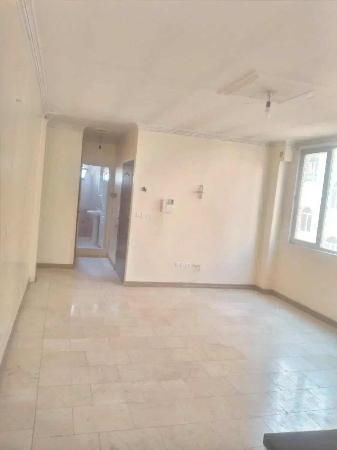 آپارتمان ۶۱ متری