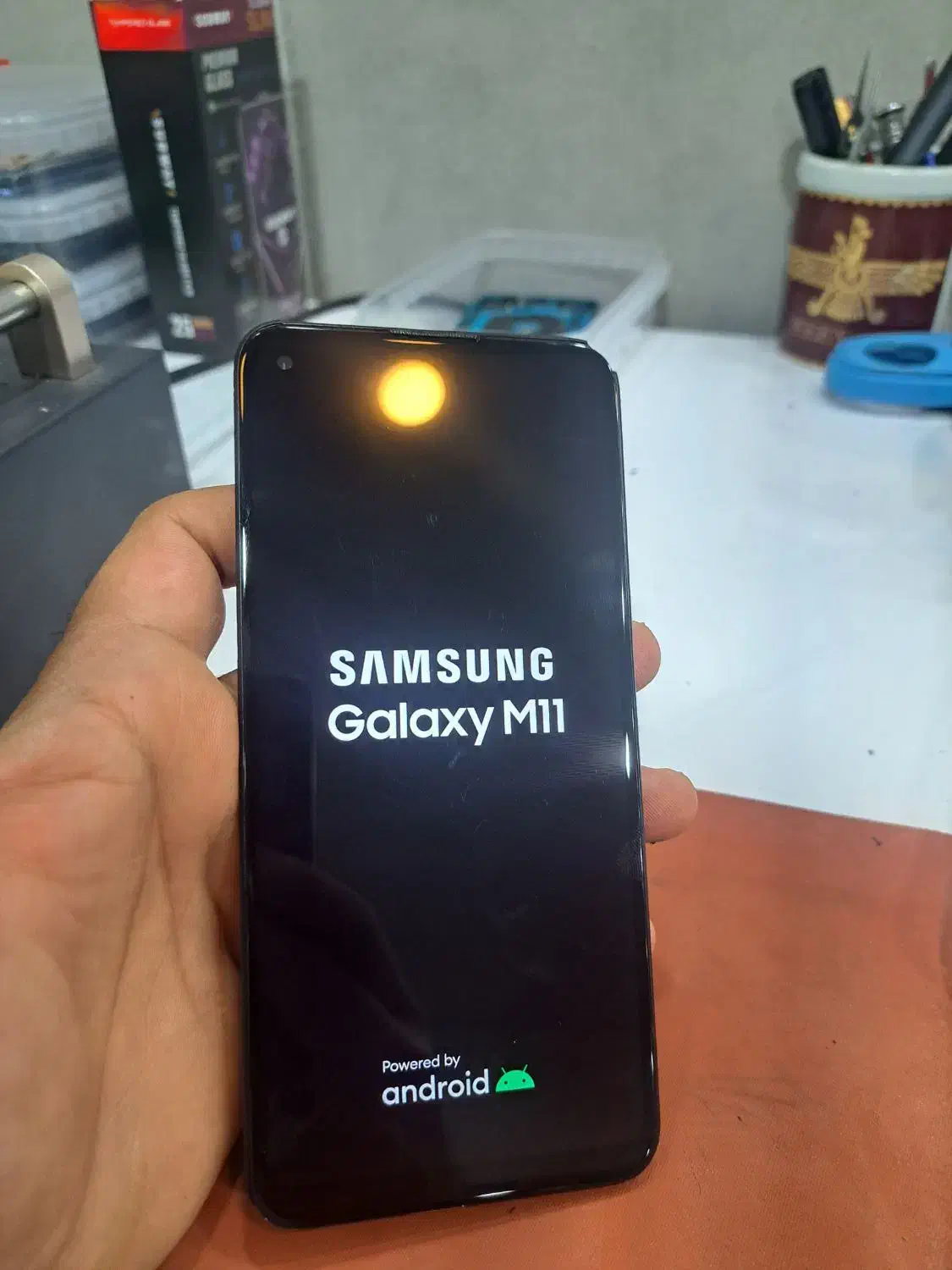 گروه تخصصی احیای انواع  lcd های موبایل|خدمات رایانهای و موبایل|شیراز, شهرک والفجر|دیوار