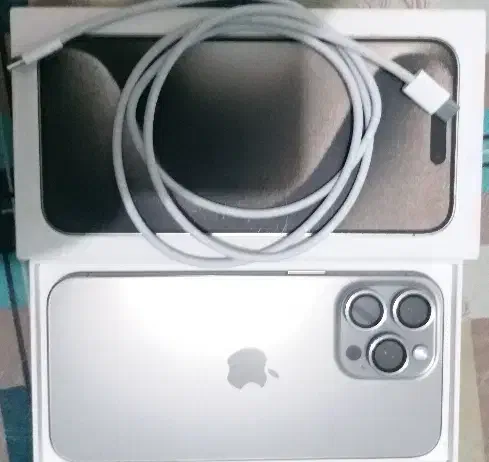 آیفون ۱۵پرومکس با رجستر|موبایل|جیرفت, |دیوار