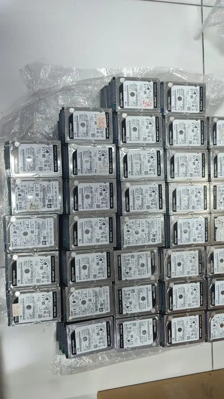 هارد یک ترا لبتابی وسترن بلک اصلی|قطعات و لوازم جانبی رایانه|اهواز, کوی سعدی|دیوار