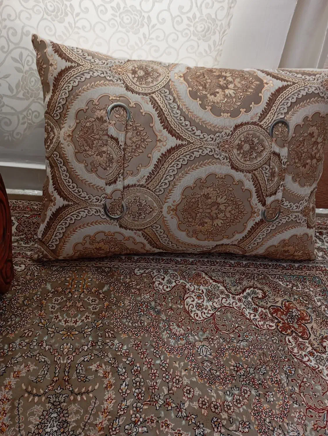 پشتی|پشتی|ارومیه, |دیوار