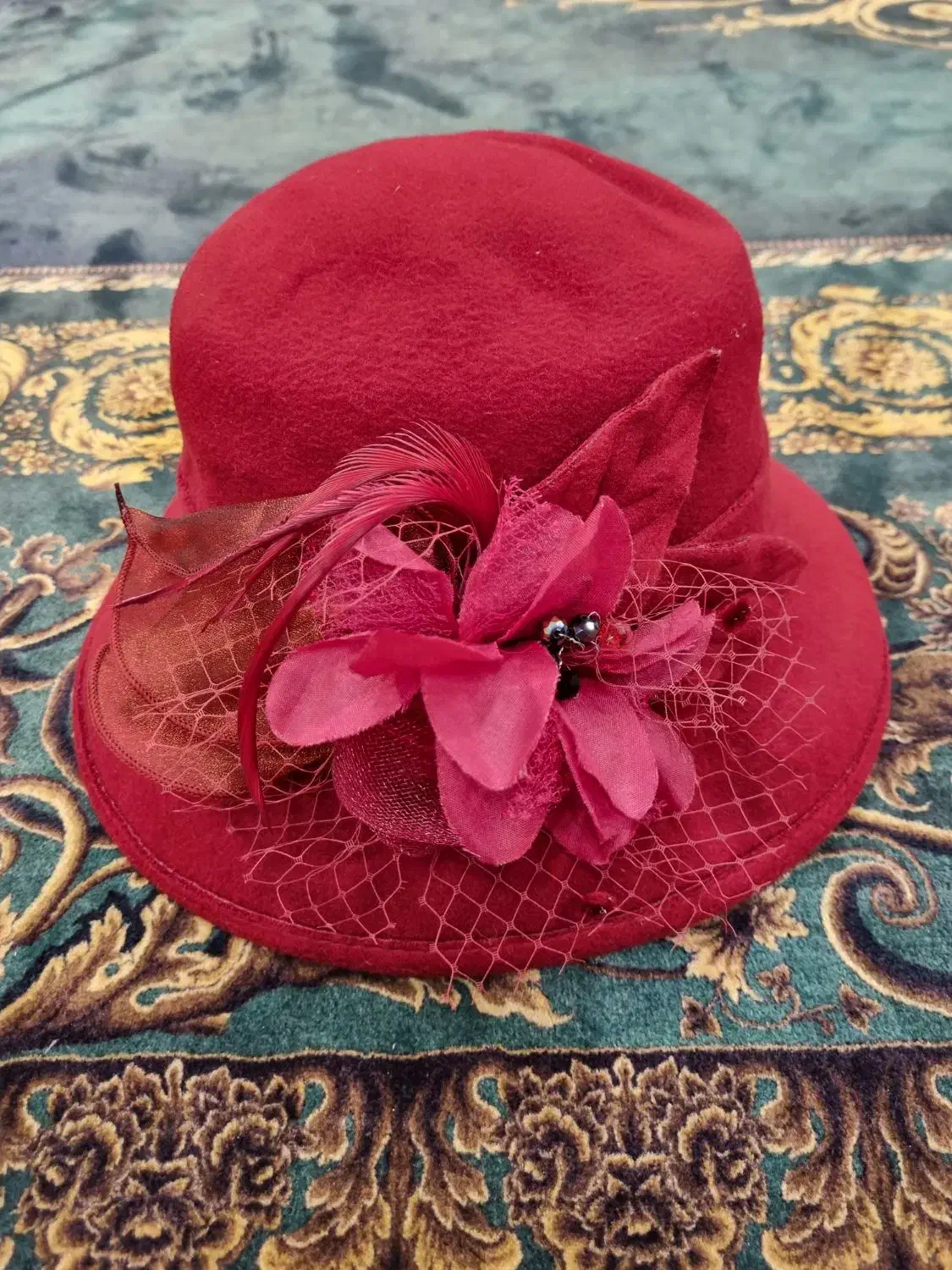 کلاه فرانسوی|لباس|کیش, |دیوار