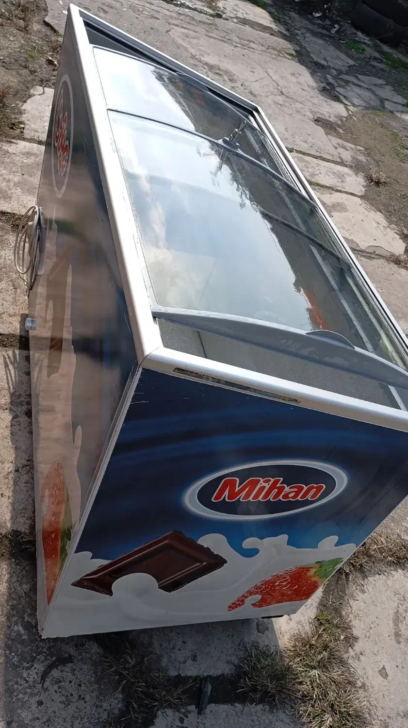 یخچال ایستاده فر ساندویچی ویترین قنادی یخچال بستنی|فروشگاه و مغازه|رشت, ساغری سازان|دیوار